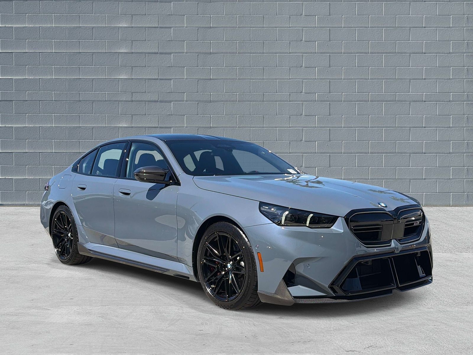 2027 BMW M5