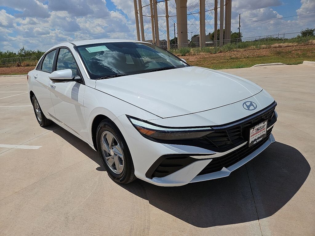 2026 HYUNDAI Elantra