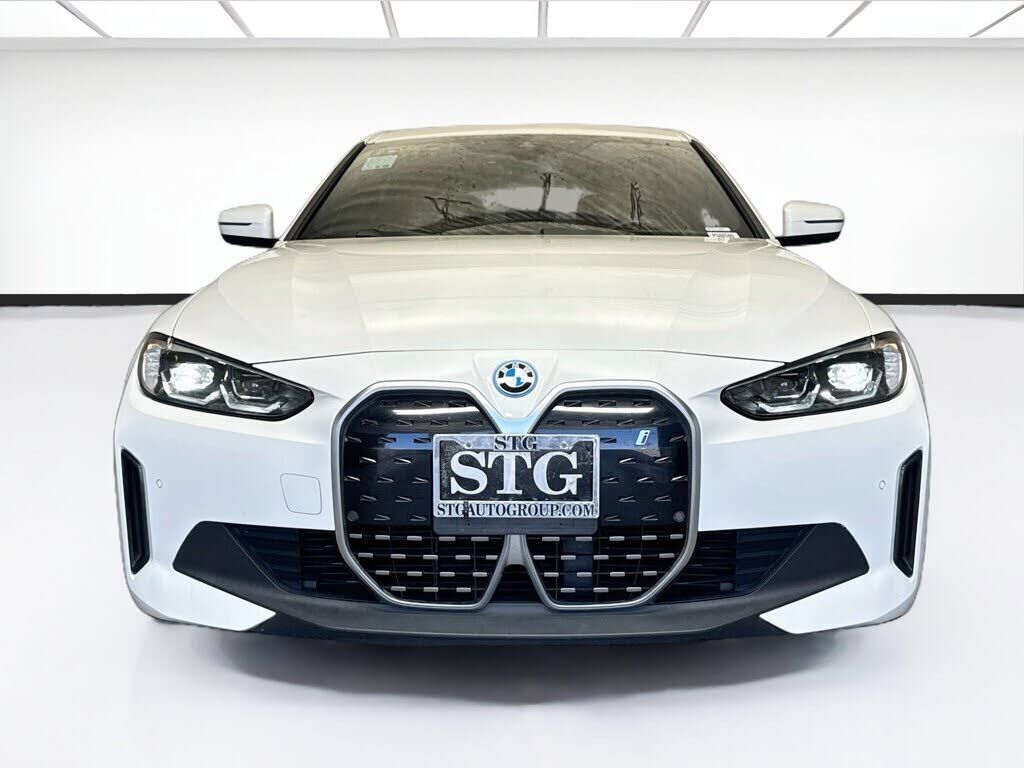 2023 BMW i4