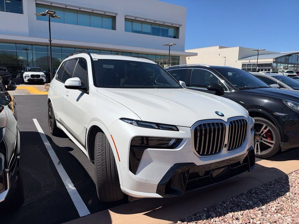 2024 BMW X7
