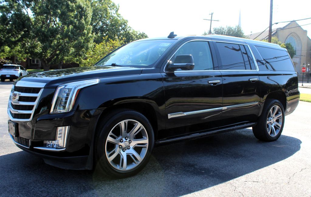 2016 CADILLAC Escalade