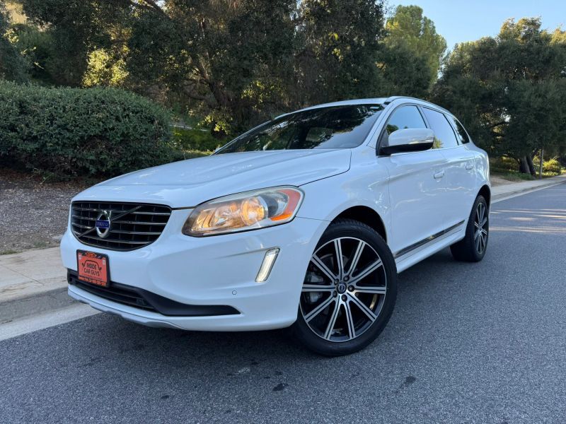 2016 VOLVO XC60