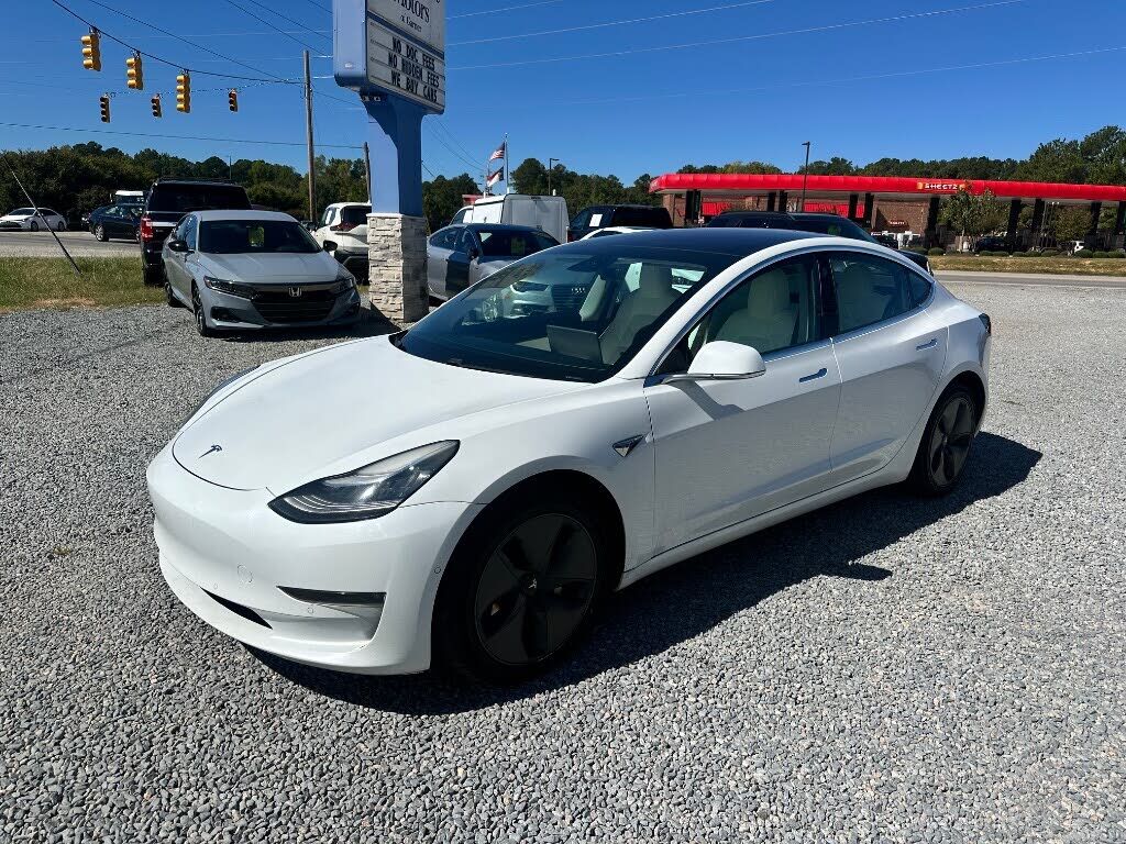 2018 TESLA Model 3