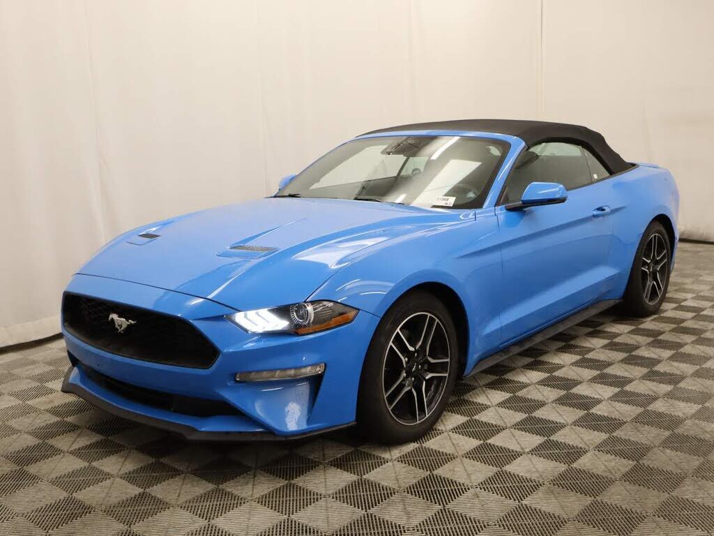2022 FORD Mustang
