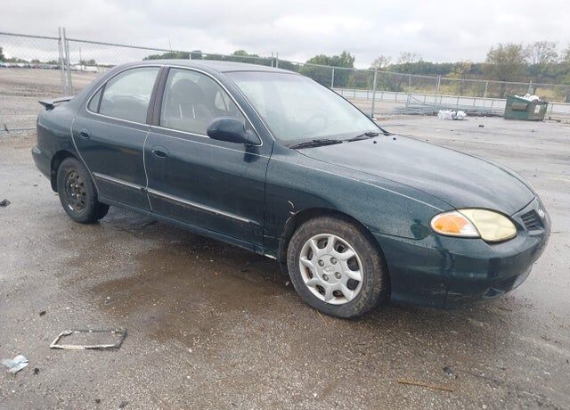 2000 HYUNDAI Elantra