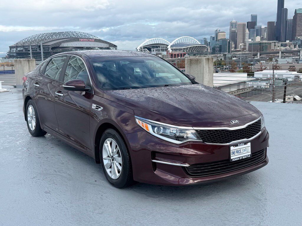 2017 KIA Optima