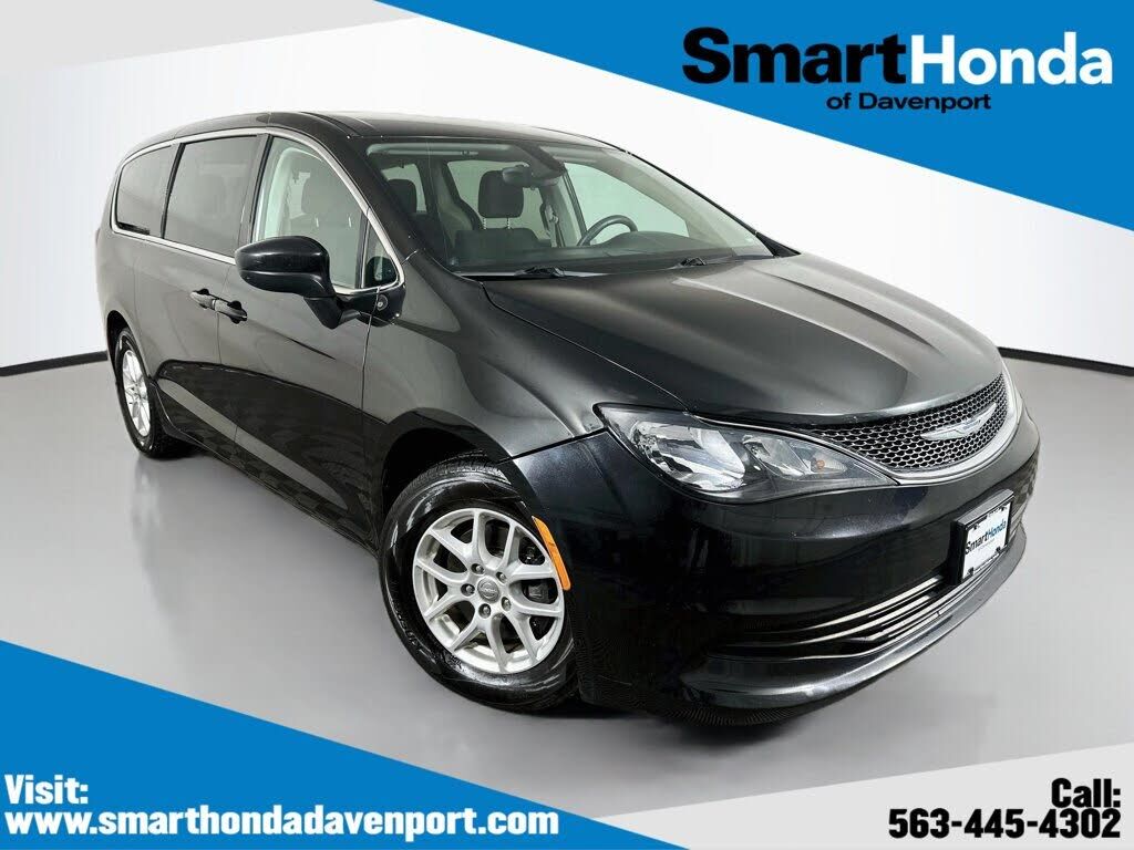 2017 CHRYSLER Pacifica