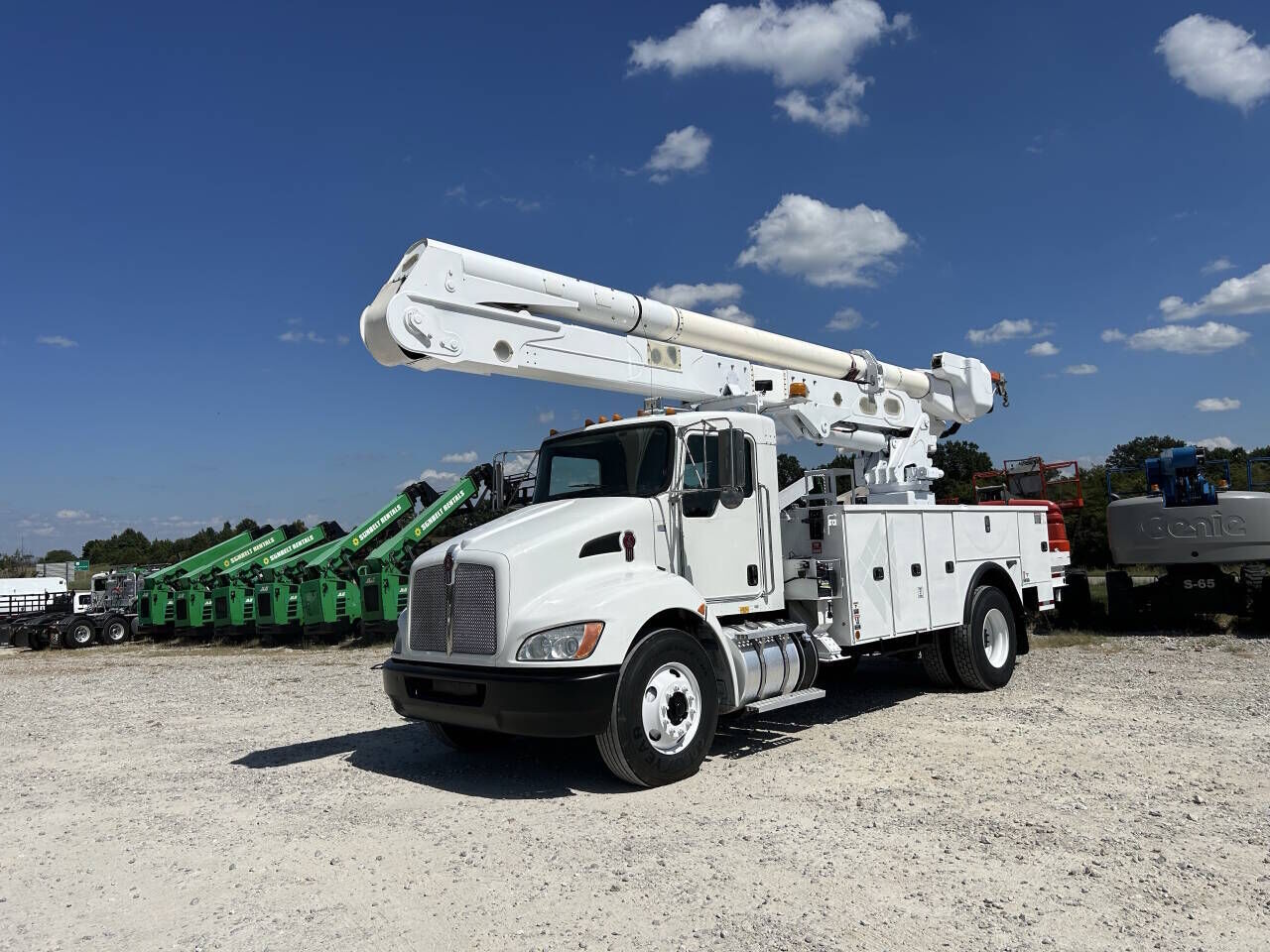 2016 KENWORTH T3 Series