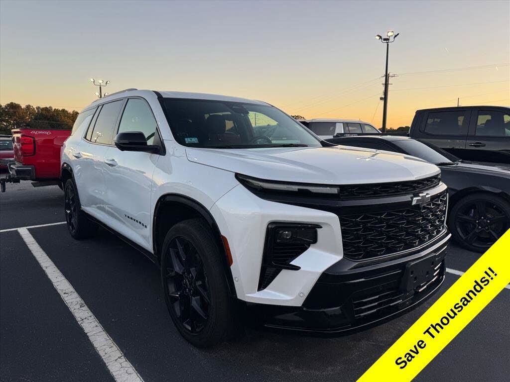 2024 CHEVROLET Traverse