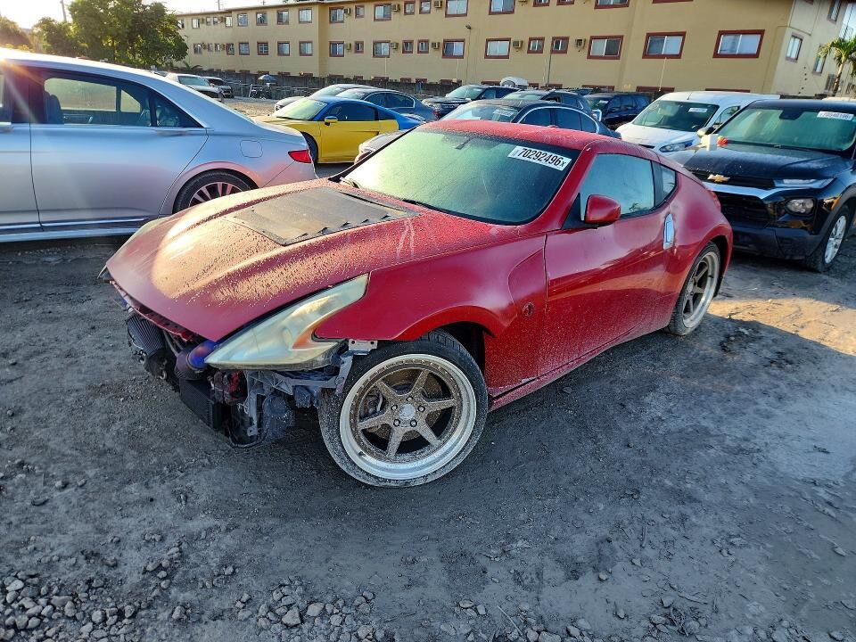 2010 NISSAN 370Z