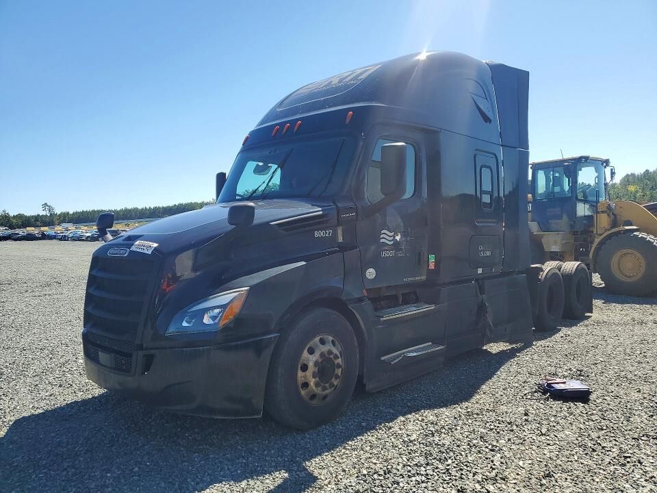 2020 FREIGHTLINER New Cascadia 126" Sleepercab