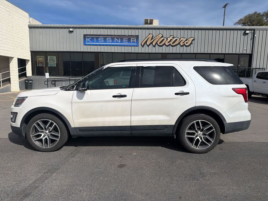 2017 FORD Explorer