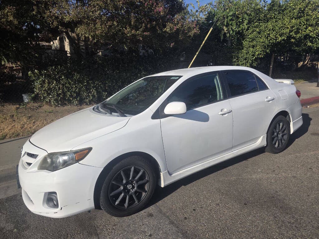 2012 TOYOTA Corolla
