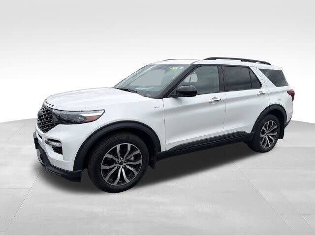 2022 FORD Explorer