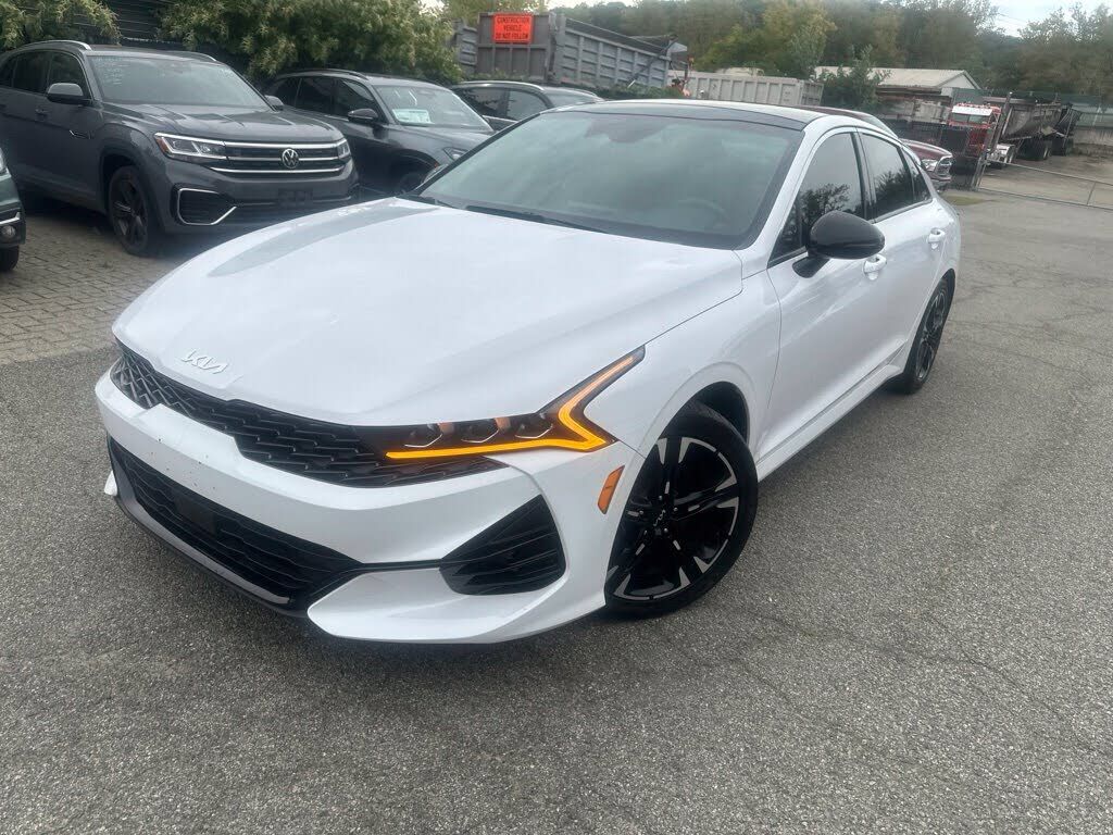 2023 KIA K5