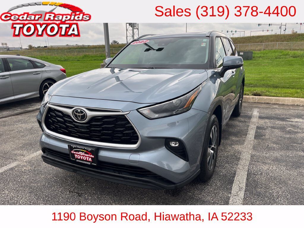2022 TOYOTA Highlander