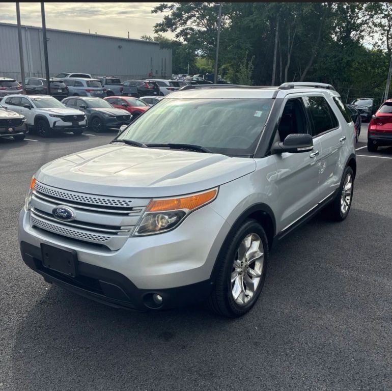 2014 FORD Explorer