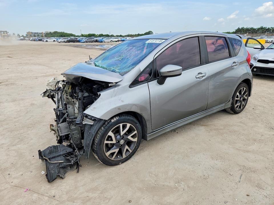 2015 NISSAN Versa