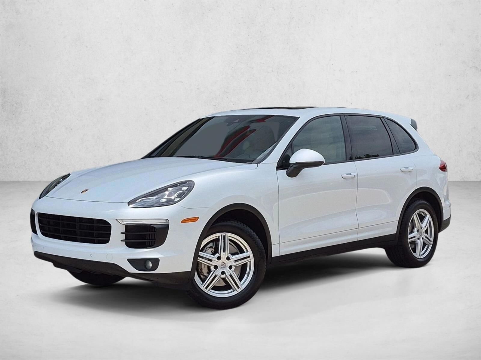2017 PORSCHE Cayenne