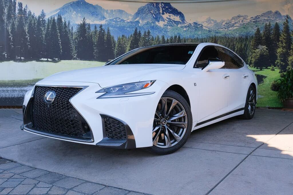 2018 LEXUS LS