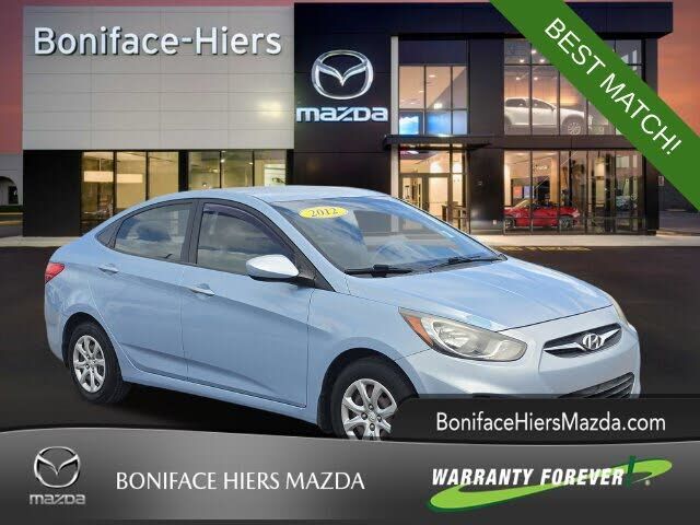 2012 HYUNDAI Accent