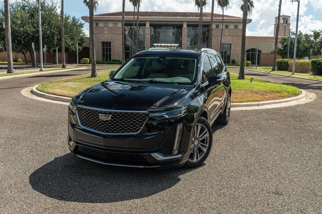 2020 CADILLAC XT6