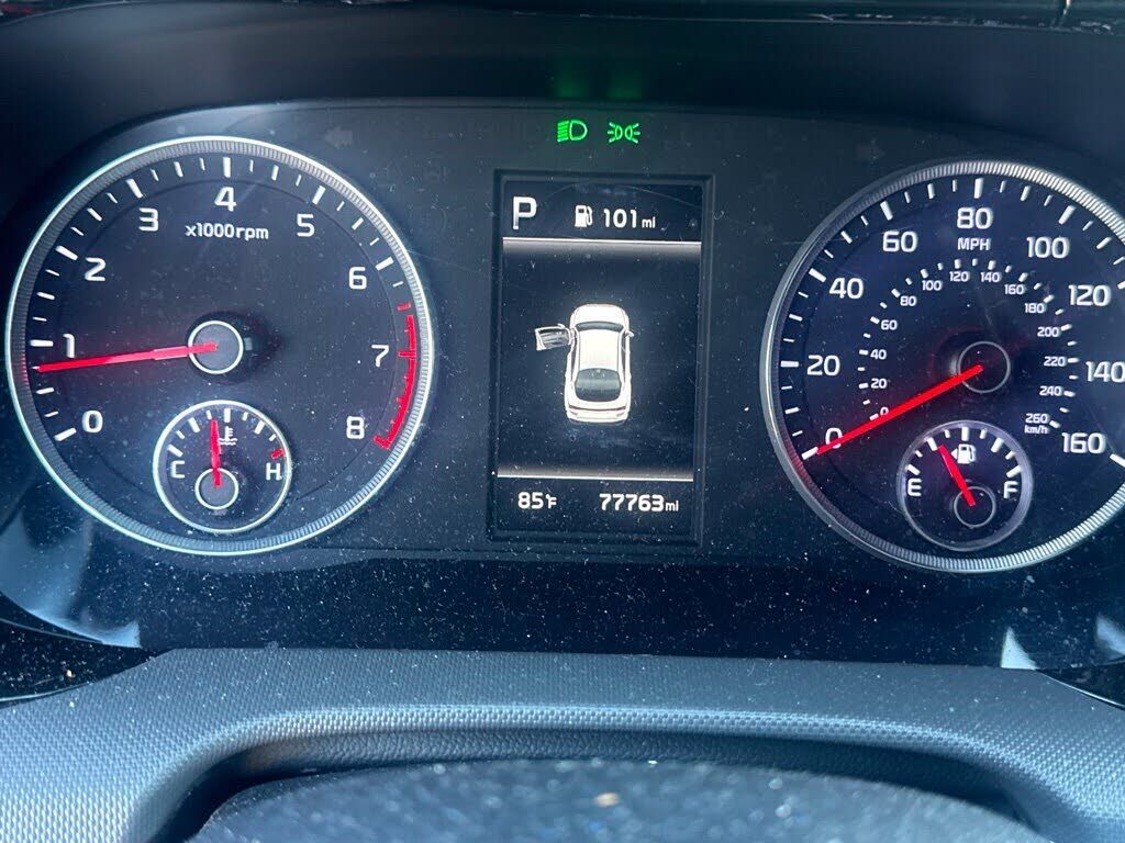 2022 KIA K5