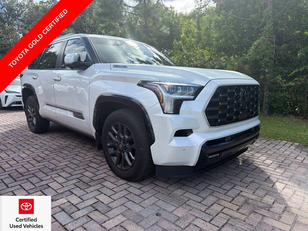 2025 TOYOTA Sequoia