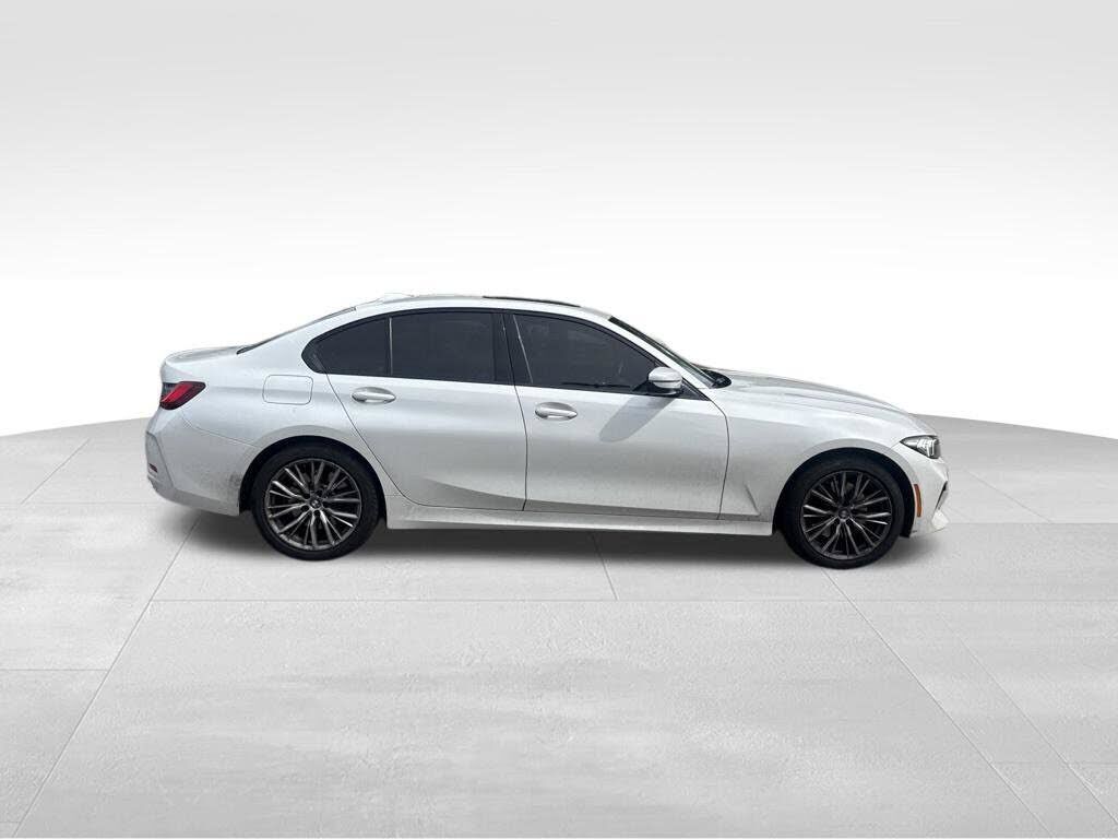 2023 BMW 330i