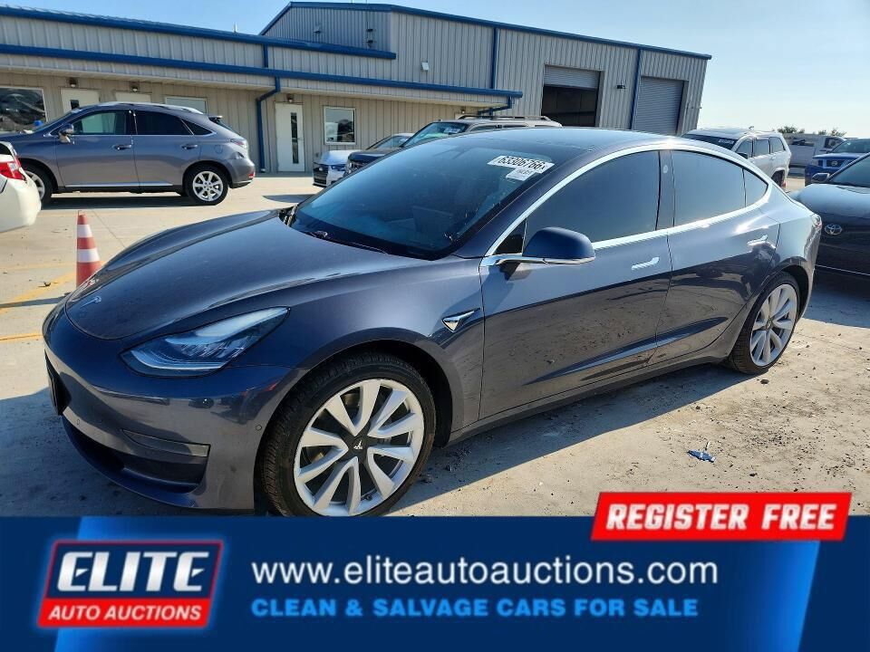 2020 TESLA Model 3