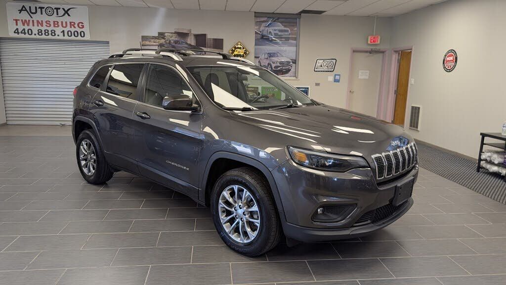 2019 JEEP Cherokee