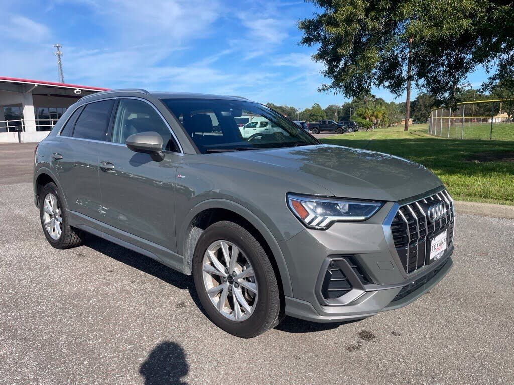 2025 AUDI Q3