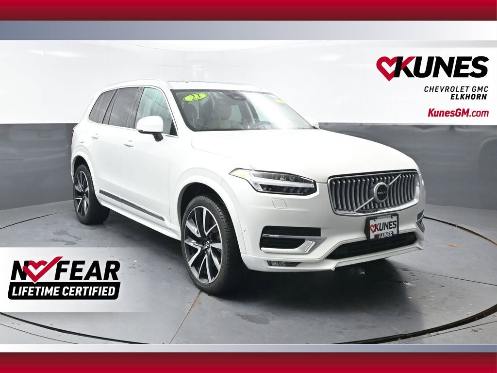 2023 VOLVO XC90