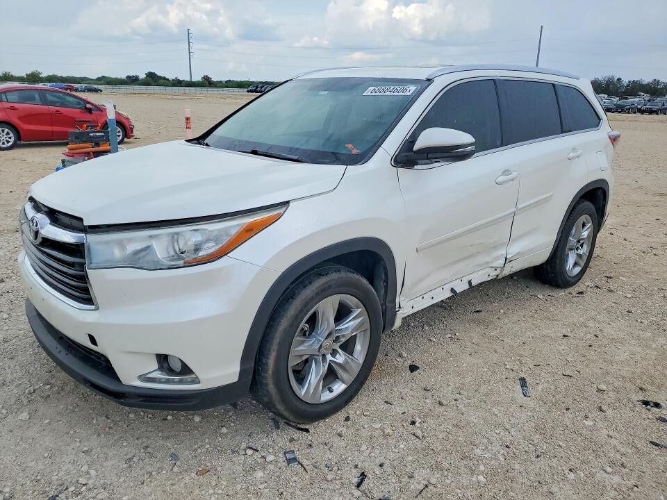2015 TOYOTA Highlander