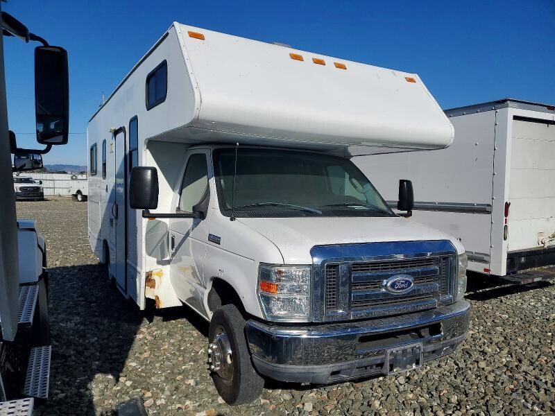 2015 FORD E-350