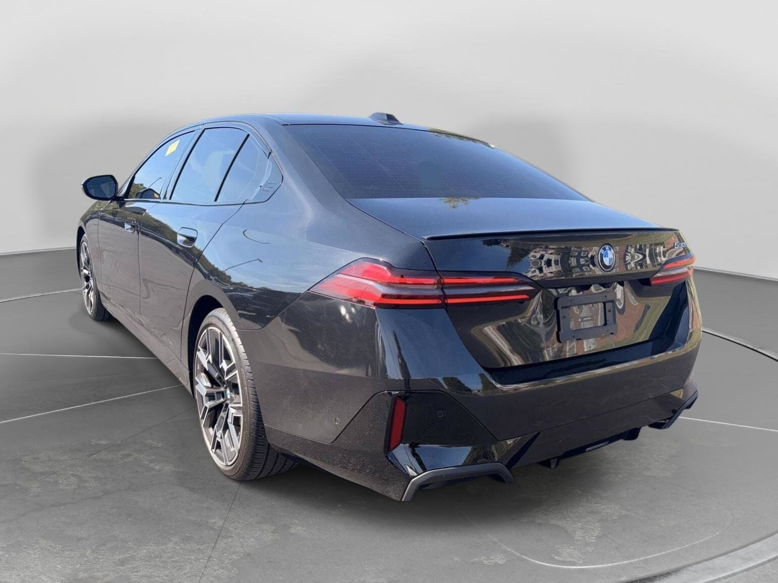 2025 BMW 530i