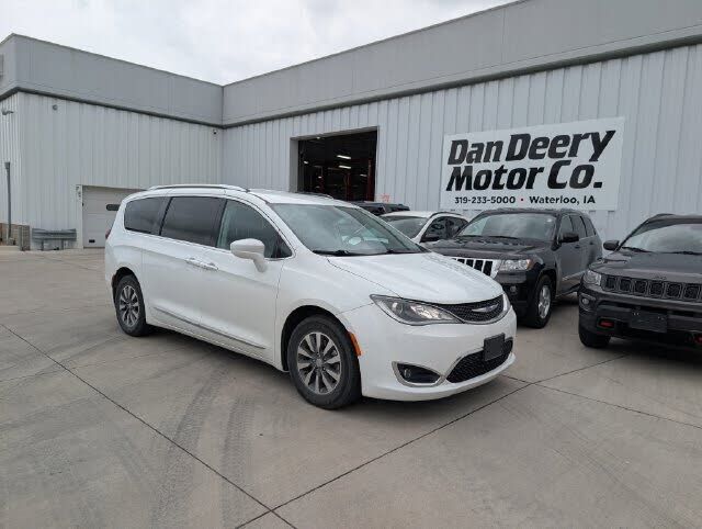 2020 CHRYSLER Pacifica