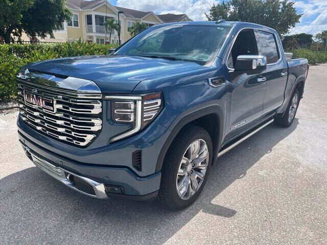 2024 GMC Sierra