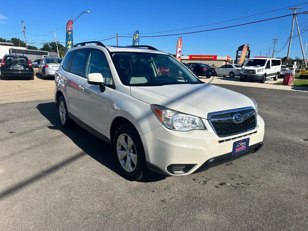 2014 SUBARU Forester