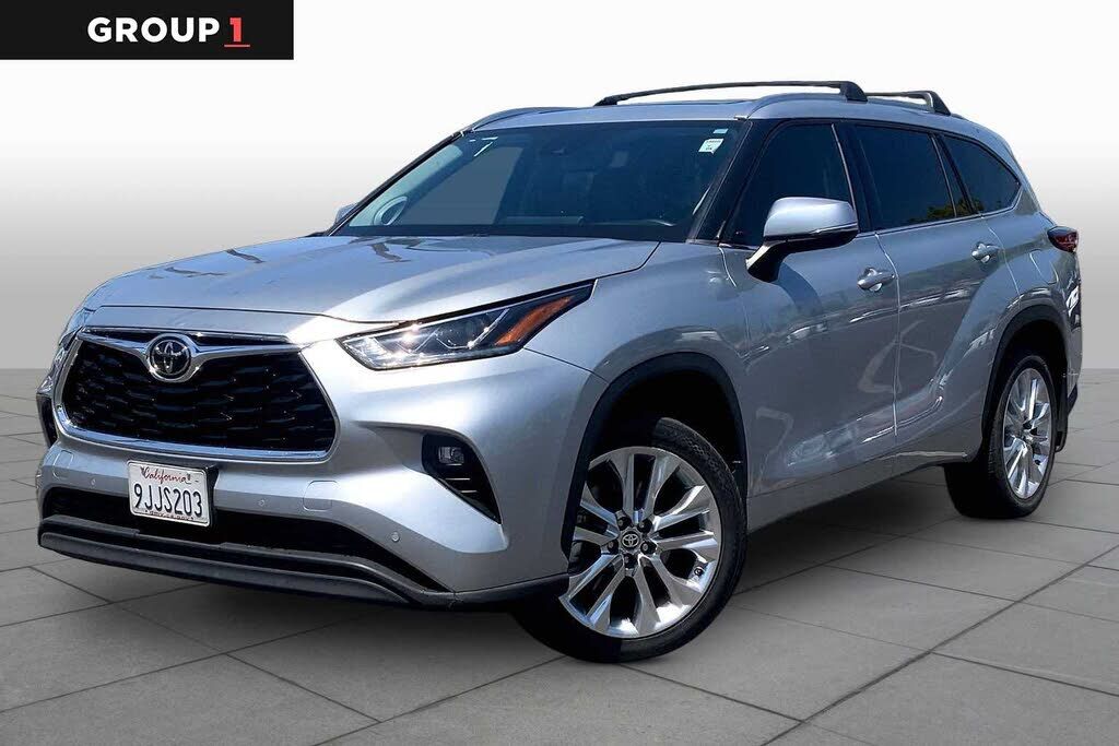2023 TOYOTA Highlander