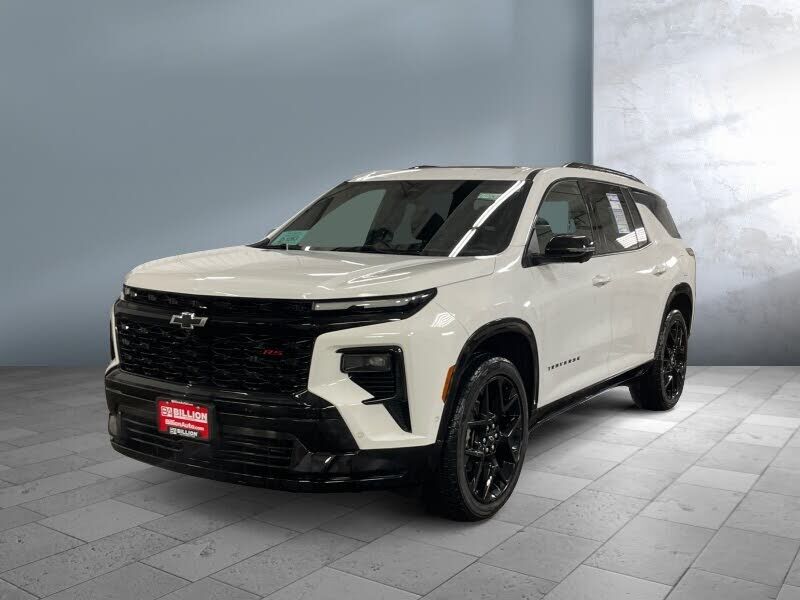 2024 CHEVROLET Traverse