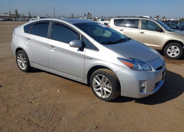 2011 TOYOTA PRIUS
