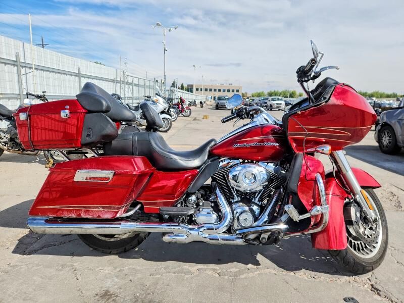 2012 HARLEY DAVIDSON Road Glide Ultra 103