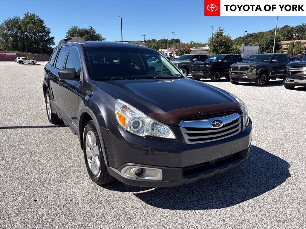 2011 SUBARU Outback