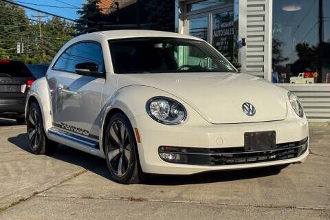 2012 VOLKSWAGEN Beetle