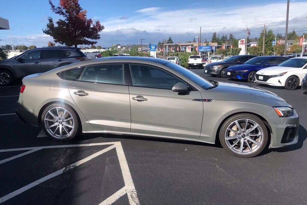 2025 AUDI A5