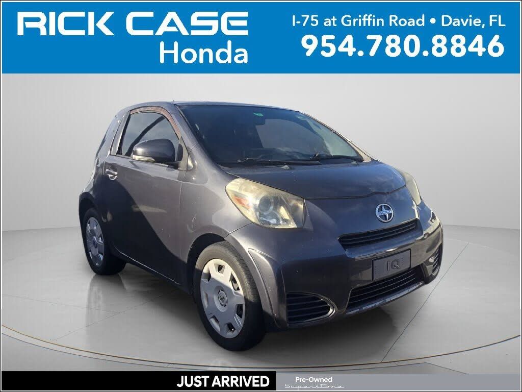 2012 TOYOTA Scion