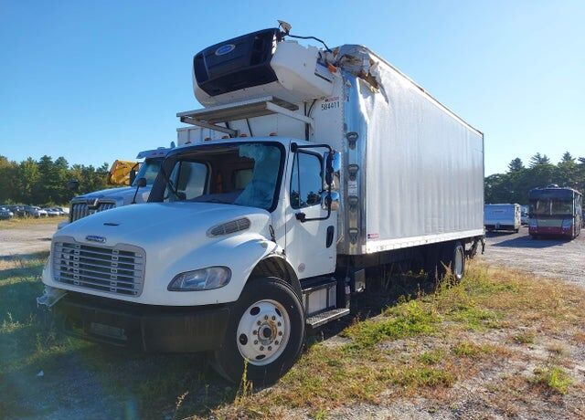 2015 FREIGHTLINER M2