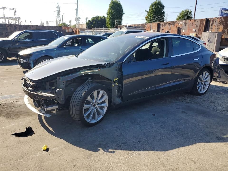 2018 TESLA Model 3