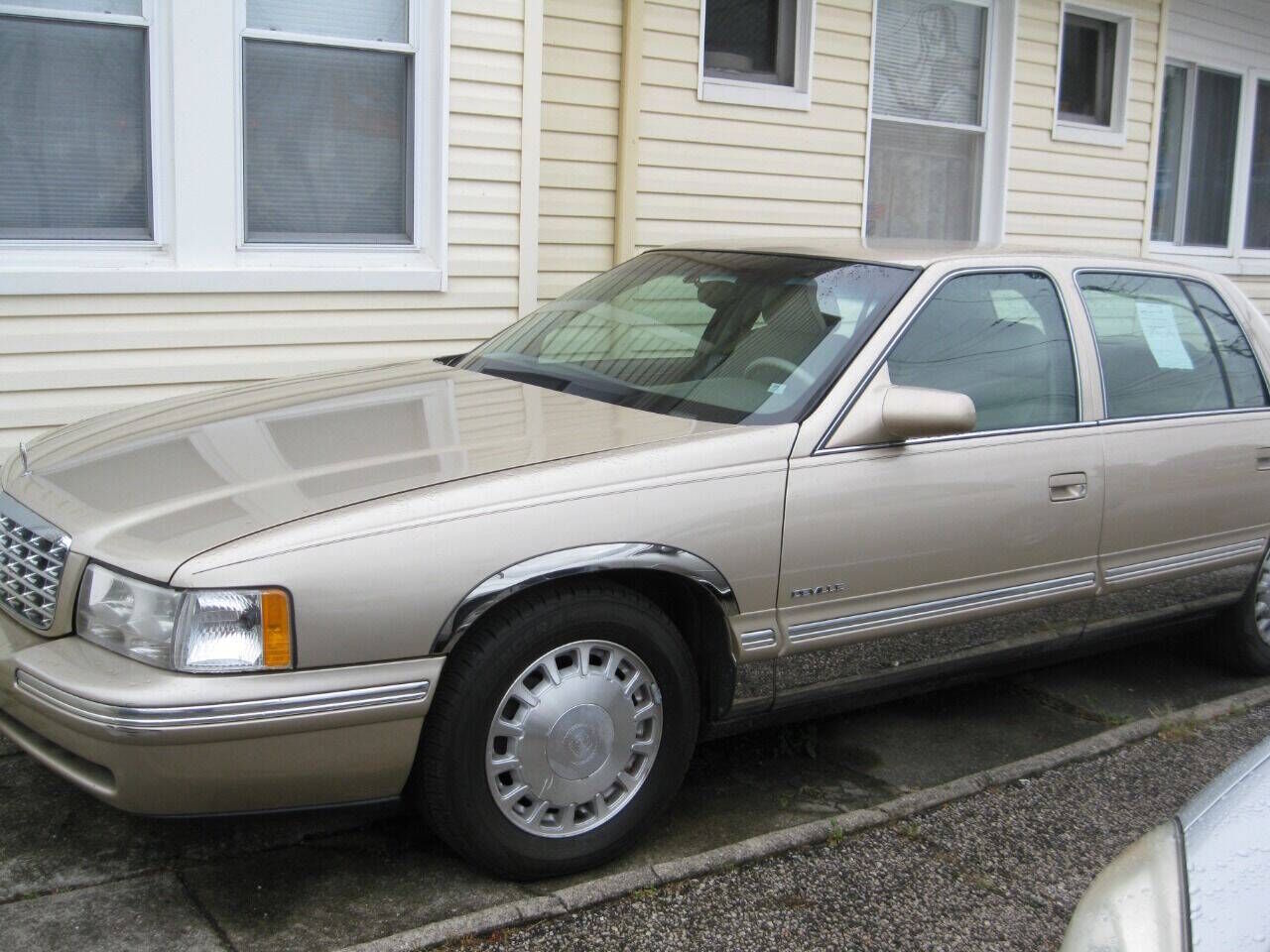 1998 CADILLAC Deville